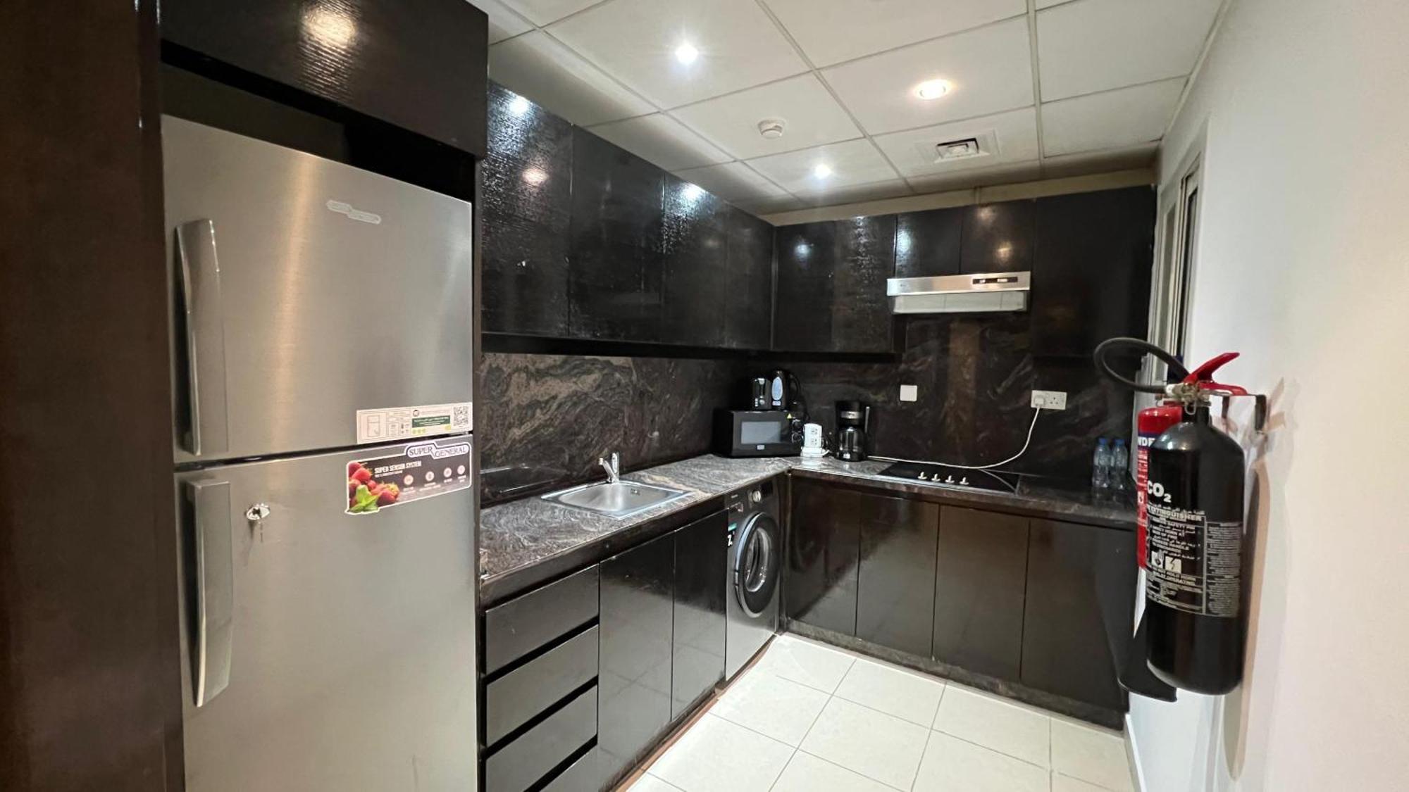 Premium Dubai Marina Two Bedroom Apartments With Sea View - Family Only Dış mekan fotoğraf