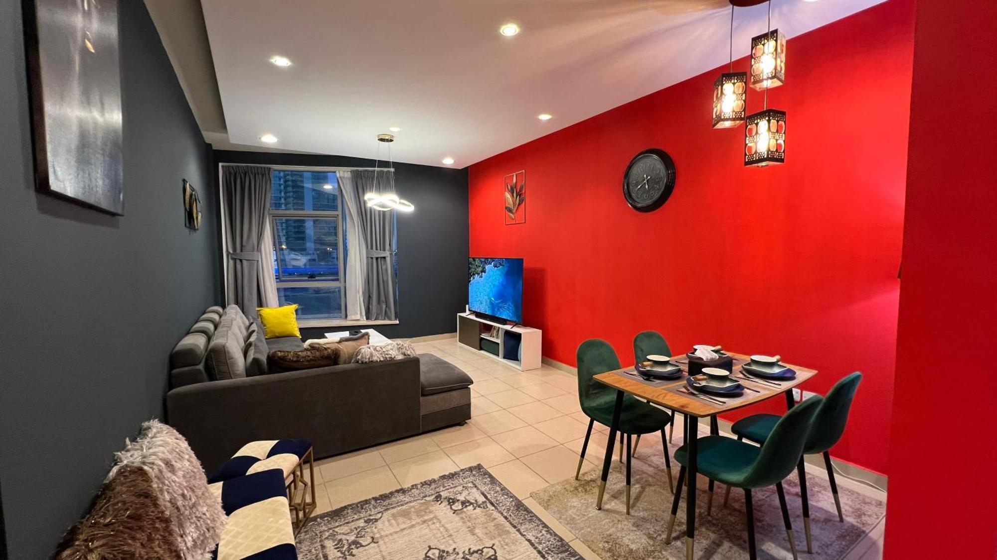 Premium Dubai Marina Two Bedroom Apartments With Sea View - Family Only Dış mekan fotoğraf