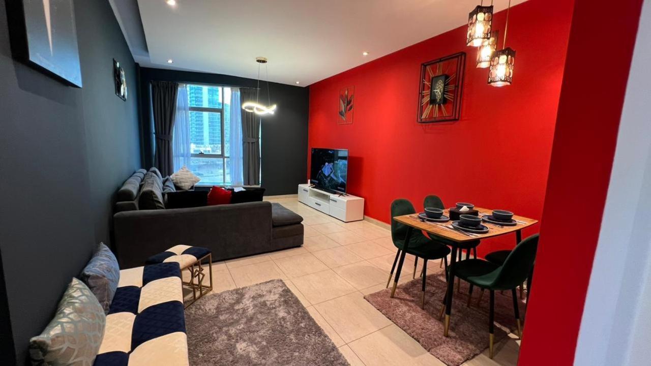 Premium Dubai Marina Two Bedroom Apartments With Sea View - Family Only Dış mekan fotoğraf